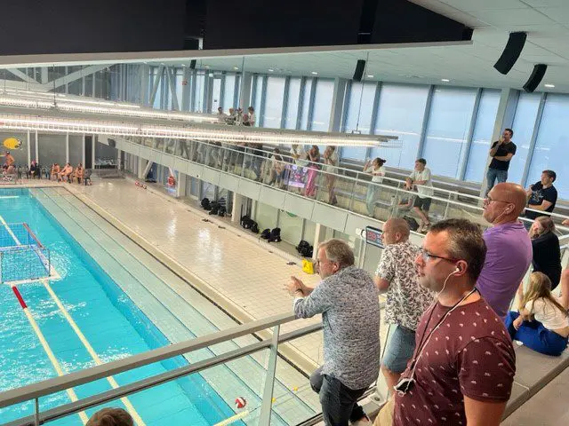 AXIWI ingezet bij clinic voor waterpoloscheidsrechters tijdens KNZB Supercup
